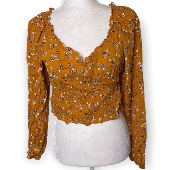 Elodie Gold Floral Cropped Smocked Long Sleeve Boho Top SZ L - Picture 1 of 11